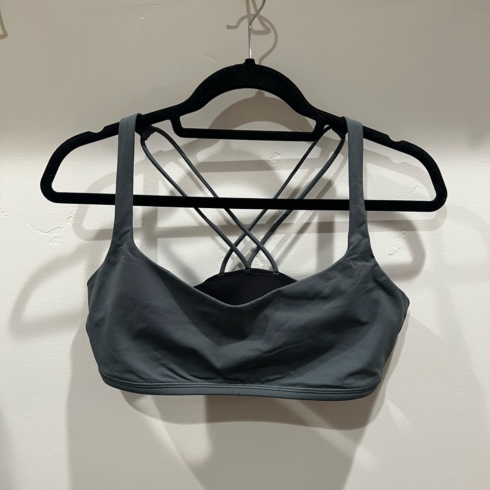 Lululemon Free To Be Sports Bra